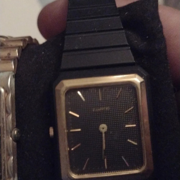 Elgin and Bonus men's Watches - Picture 3 of 3